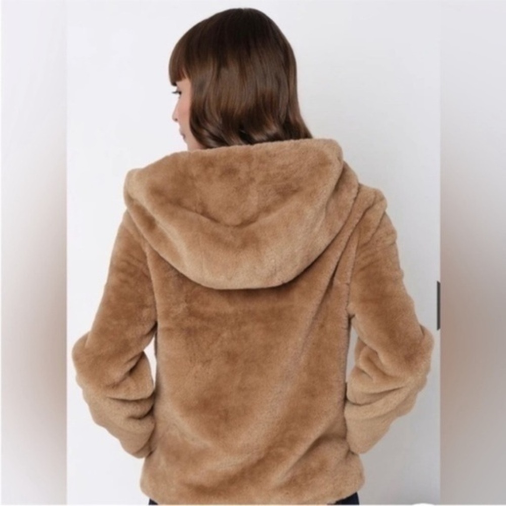 Zara Golden Brown Faux Fur Teddy With A Hoodie w/ A Slight Cropped Design - Picture 2 of 9